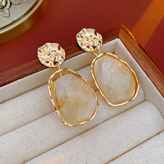 Retro Geometric Resin Drop Earings For Women Water Drop Pendant Earrings for Banquet Party Female Ear Jewelry Gift