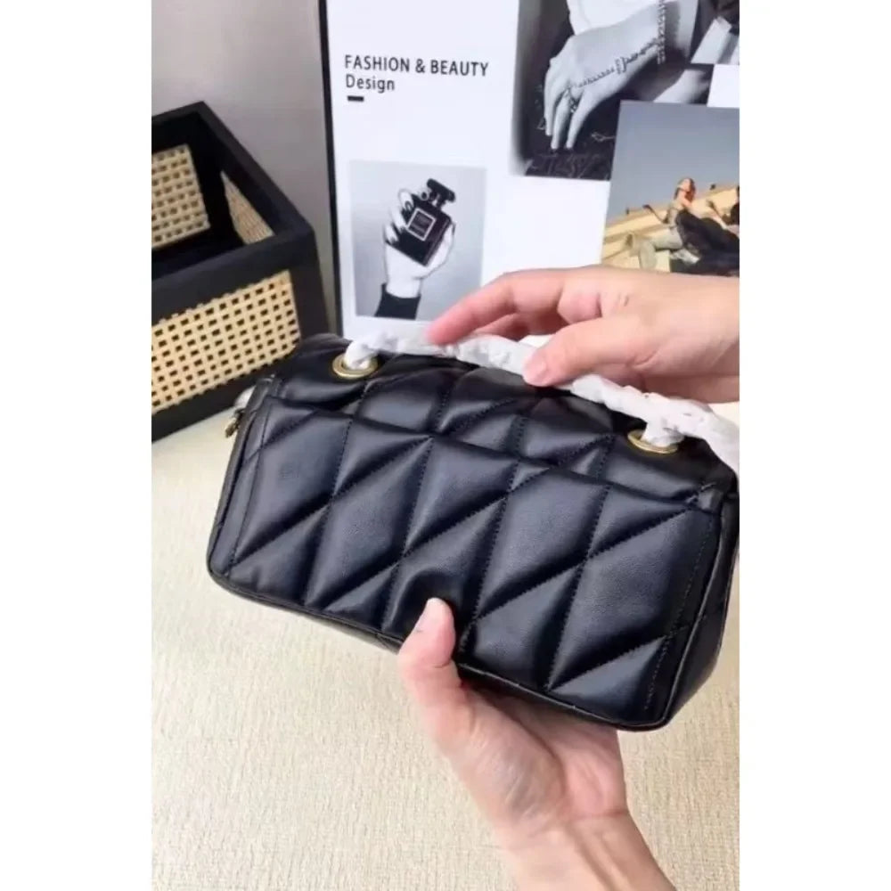 Diamond Chain Crossbody Bag