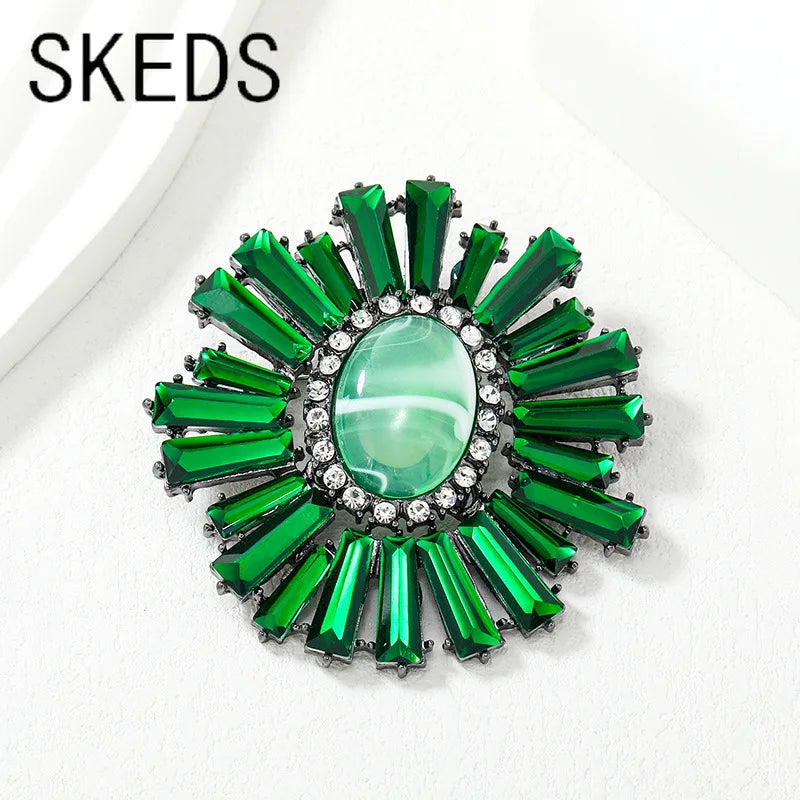 SKEDS Vintage Baroque Luxury Rhinestone Sun Flower Brooches Badges For Women Men Retro Palace Gorgeous Pins Jewelry