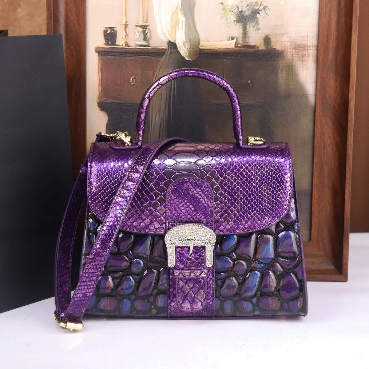 Stone-patterned handbag