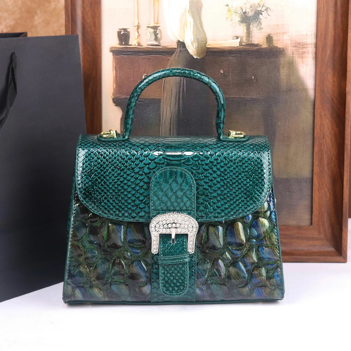 Stone-patterned handbag